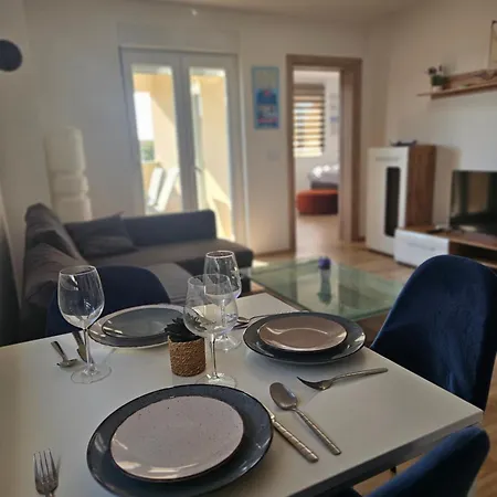 Torovi - Pool Oasis Appartamento Vir