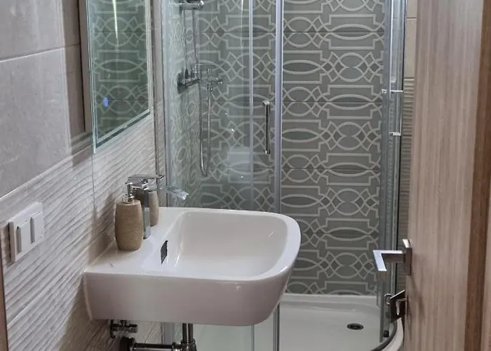 Torovi - Pool Oasis Vir