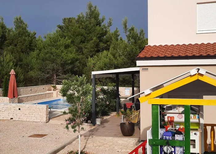 Torovi - Pool Oasis Apartmán *