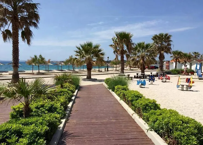 Torovi - Pool Oasis Apartmán *